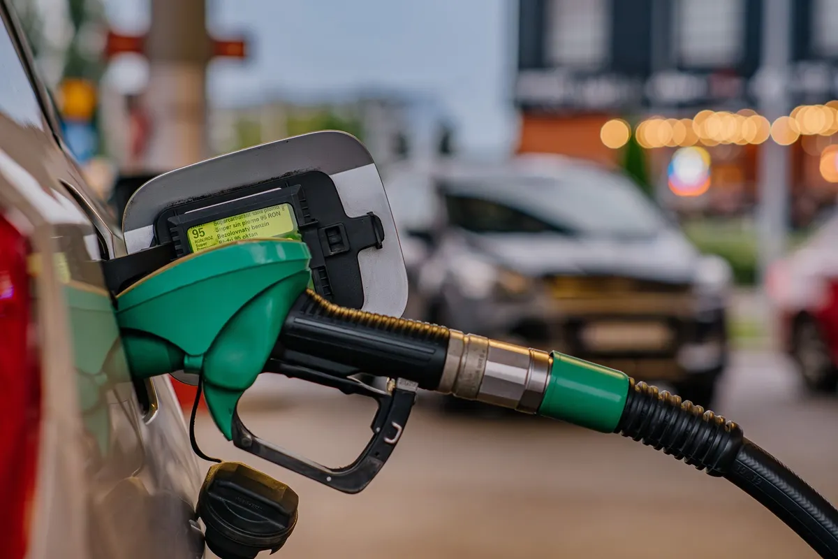 Zmiany w odliczeniach za auta spalinowe. Nowy obowiązek opłat od 2026 roku