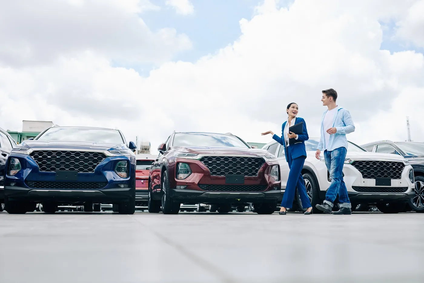 Szybka sprzedaż bez formalności – dodaj ogłoszenie samochodowe i czekaj na klienta