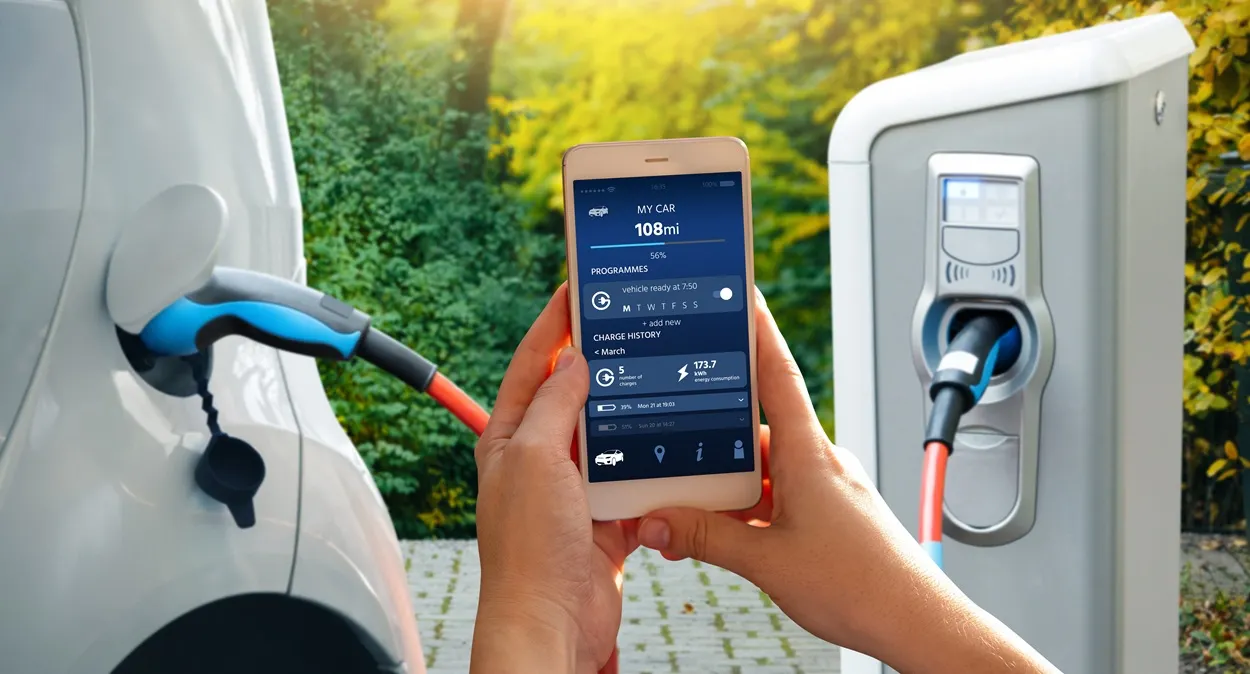 Ile kosztuje jazda autem elektrycznym? Porównanie z benzyną, dieslem i LPG