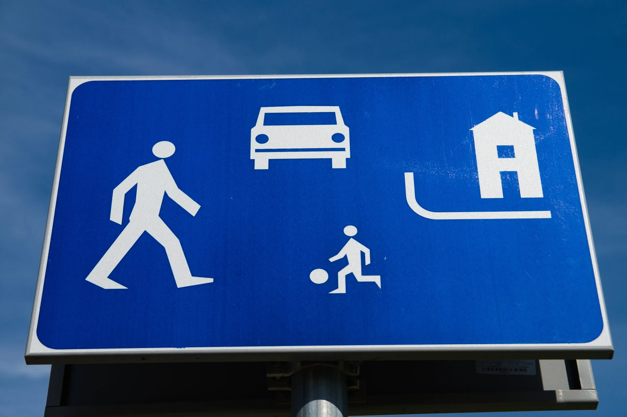 Strefa zamieszkania – jakie zasady na niej obowiązują?