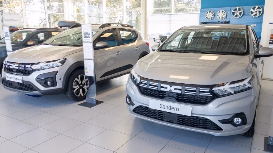 Dacia Sandero w 2025 r. Praktyczna oszczędność i niezawodność