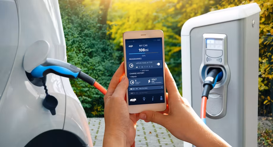Ile kosztuje jazda autem elektrycznym? Porównanie z benzyną, dieslem i LPG