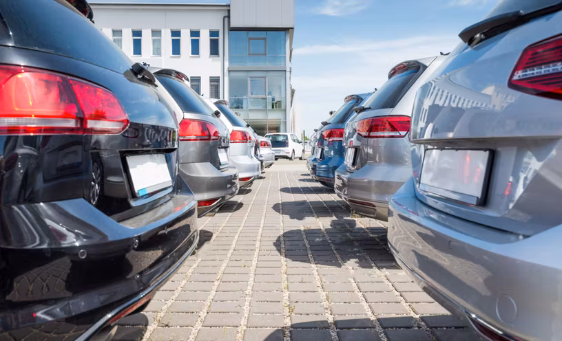 Auto używane w leasingu – to się naprawdę opłaca