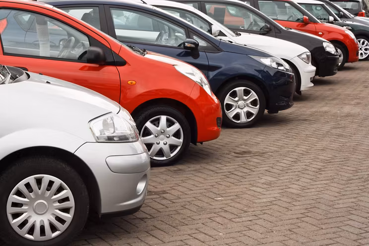 Używane auto w wynajmie długoterminowym. Przykładowe modele do 1000 zł miesięcznie