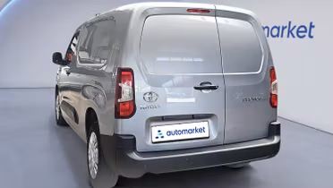 TOYOTA Proace City