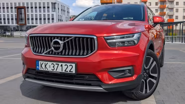 VOLVO XC40