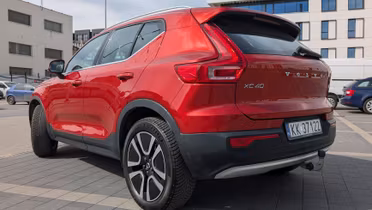 VOLVO XC40