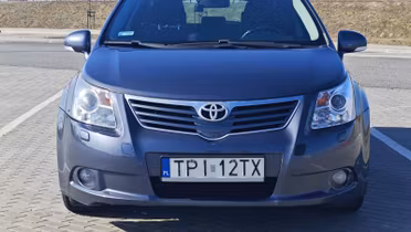 TOYOTA Avensis