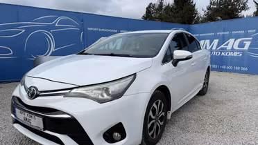 TOYOTA Avensis