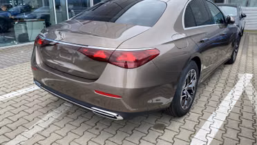 MERCEDES-BENZ E Klasa