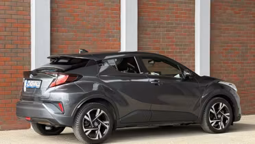 TOYOTA C-HR