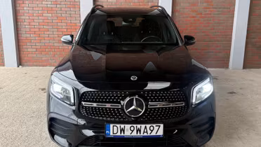 MERCEDES-BENZ GLB