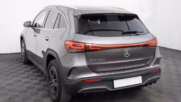 MERCEDES-BENZ EQA