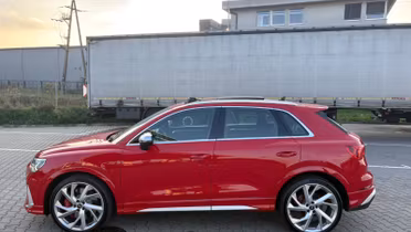 AUDI RS Q3