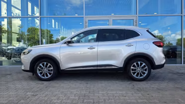 MG HS