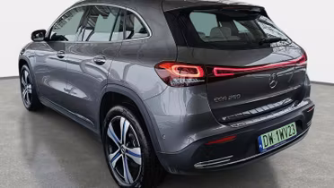 MERCEDES-BENZ EQA
