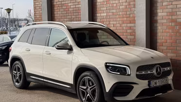 MERCEDES-BENZ GLB
