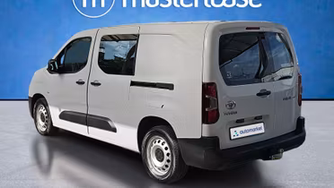 TOYOTA Proace City