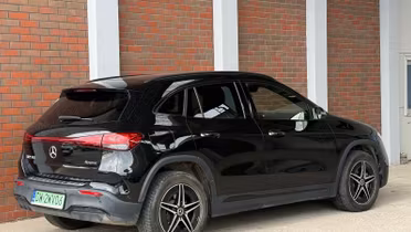 MERCEDES-BENZ EQA