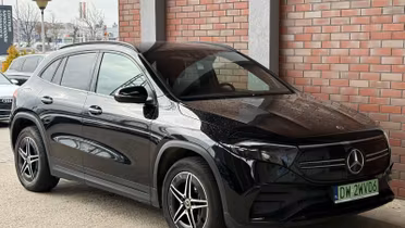MERCEDES-BENZ EQA