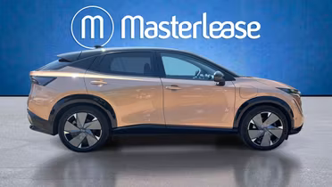 NISSAN Ariya