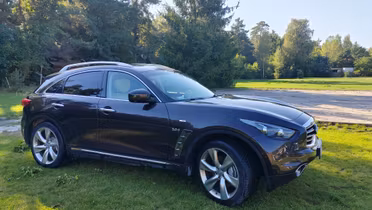 INFINITI QX70