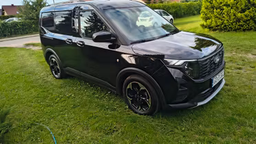 FORD Courier