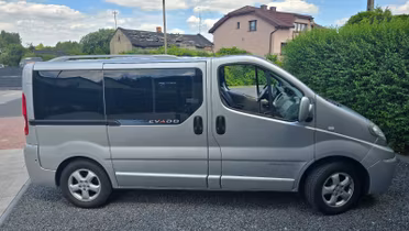 RENAULT Trafic