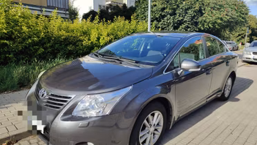 TOYOTA Avensis