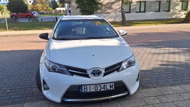 TOYOTA Auris