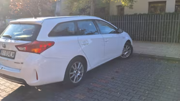 TOYOTA Auris
