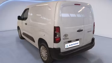 TOYOTA Proace City