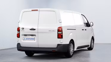 TOYOTA Proace