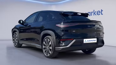 BYD Sealion 7