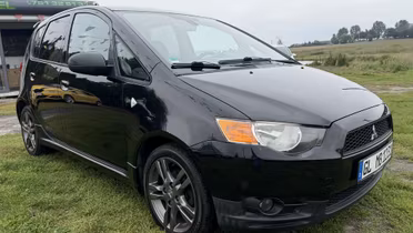 MITSUBISHI Colt