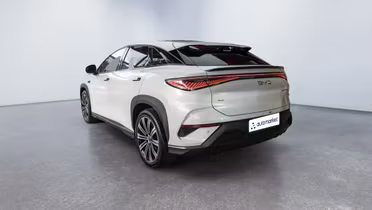 BYD Sealion 7