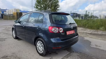 VOLKSWAGEN Golf Plus