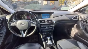 INFINITI QX30