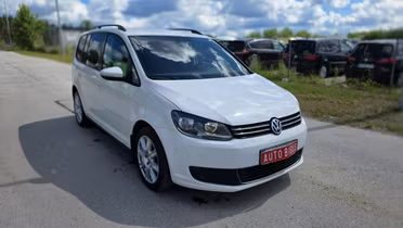 VOLKSWAGEN Touran