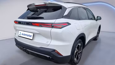 BAIC Beijing 5