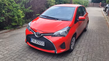 TOYOTA Yaris