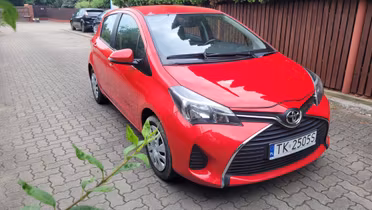 TOYOTA Yaris