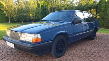 VOLVO 940