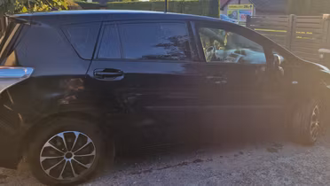 TOYOTA Verso