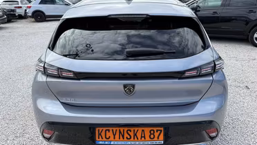 PEUGEOT 308