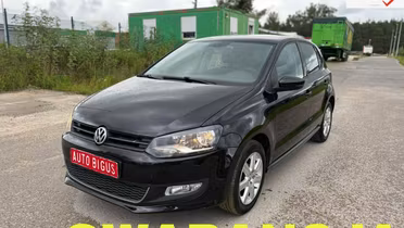 VOLKSWAGEN Polo