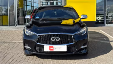 INFINITI Q30