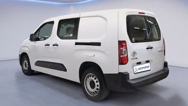 TOYOTA Proace City