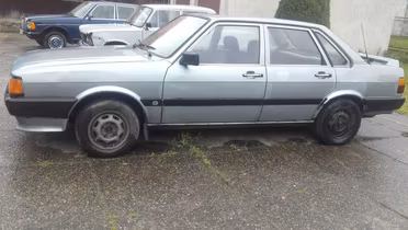 AUDI 80