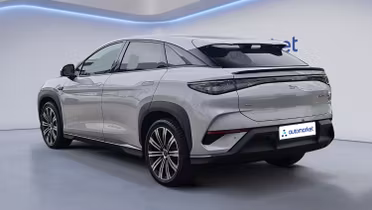BYD Sealion 7